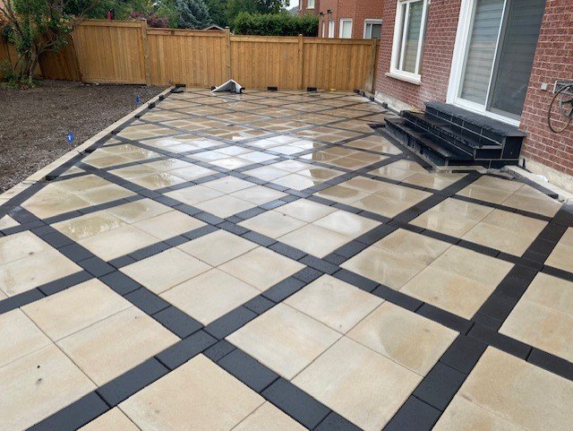 Patios & Back Yards (5)